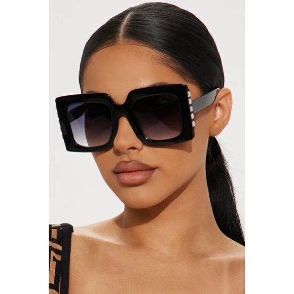 Got You‎ By My Side Sunglasses Black main image 9